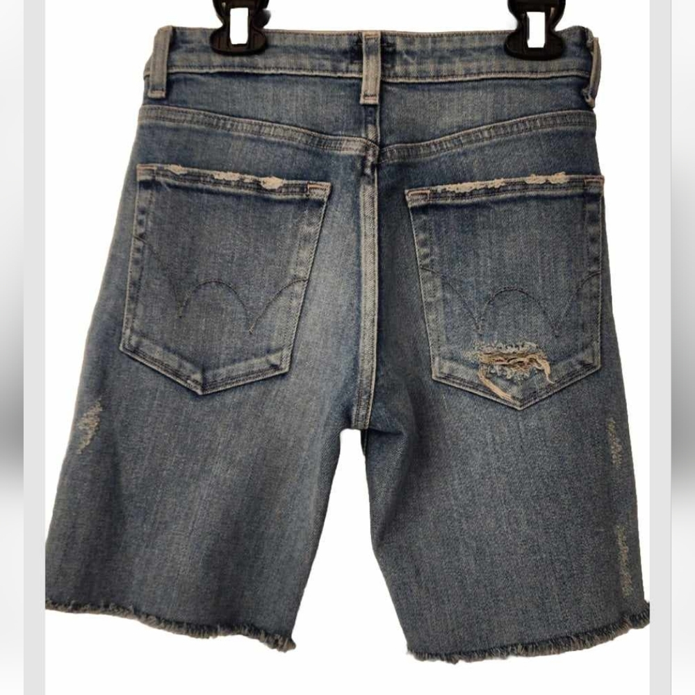 Edwin Zoe women's slim leg short distressed jean shorts In Vintage Blue size 26 - Picture 4 of 12